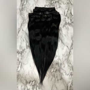 Clip in 100% Human hair Black hair Extensions  18 Inch